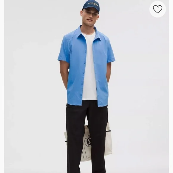 Lululemon Ocean/Teal Airing Easy Short-Sleeve Button Up Shirt Mens Size Small - Picture 8 of 8